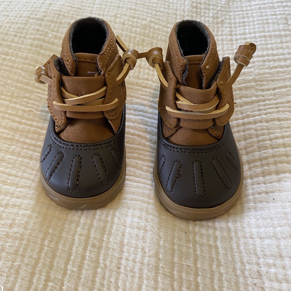 Sperry NWOT Baby Duck Boots Top Sider